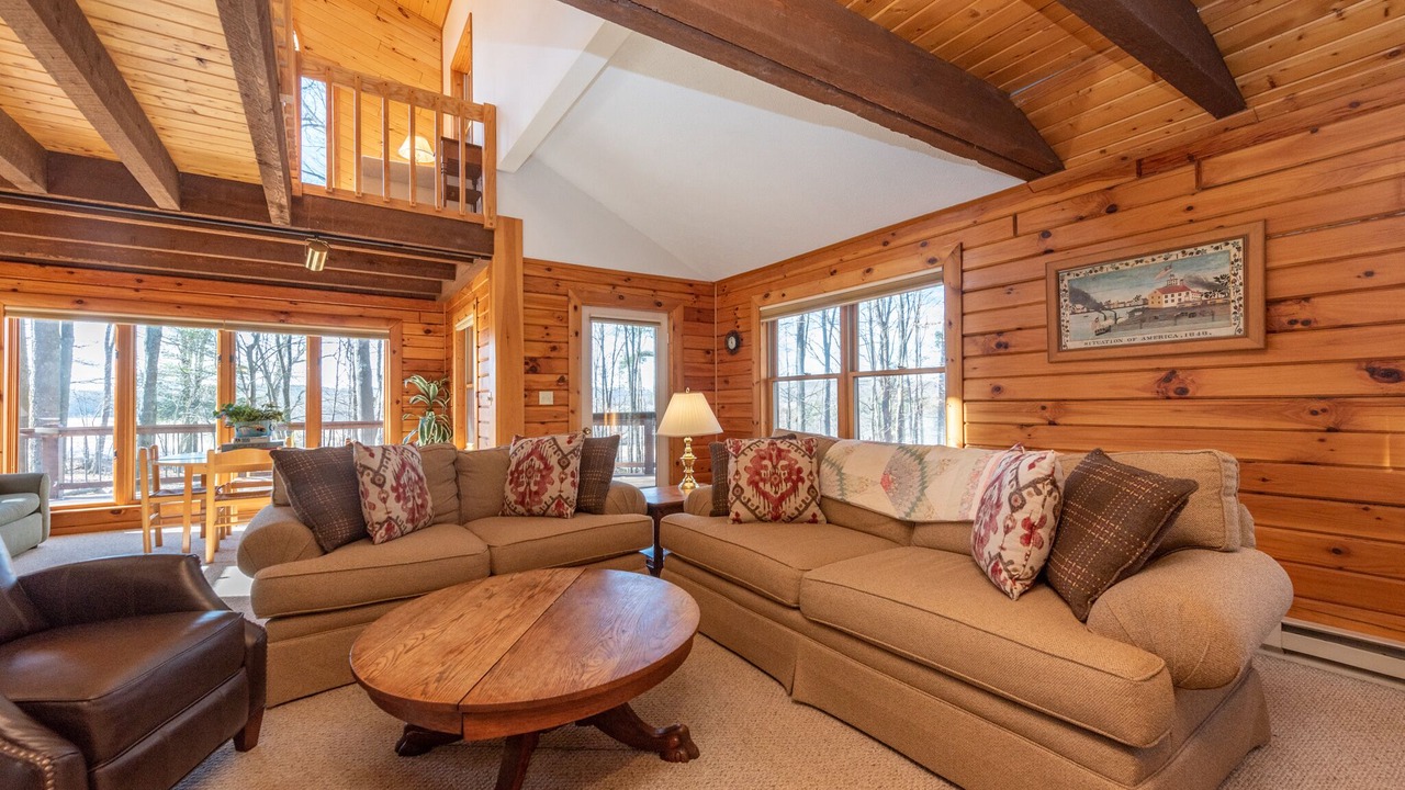 Photo of Livingroom in Blakeslee