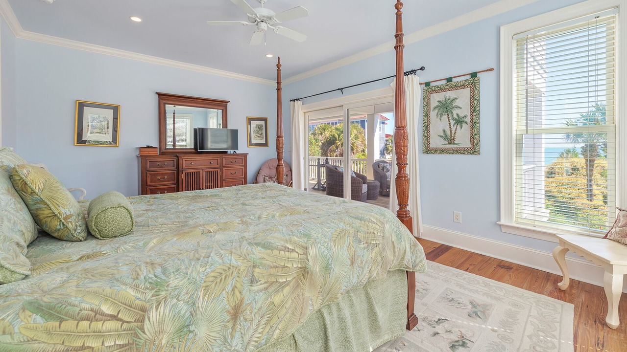 Photo of Bedroom in Debordieu Colony