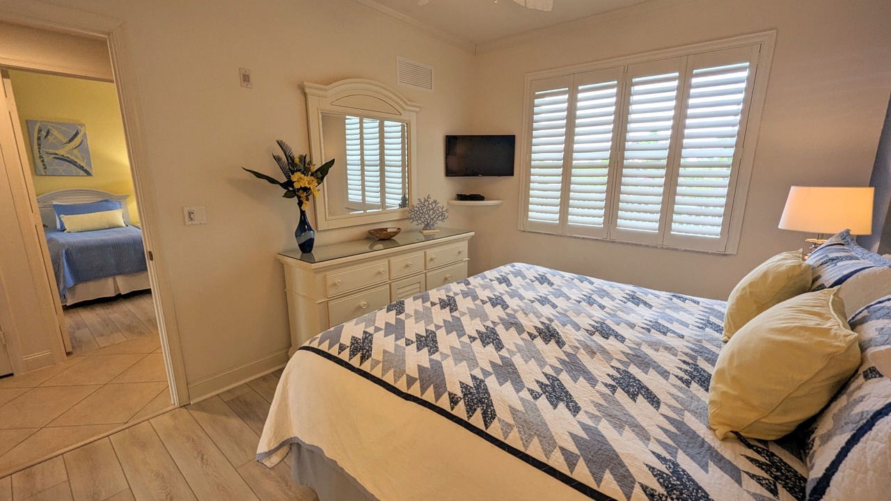Photo of Bedroom in Bonita Shores