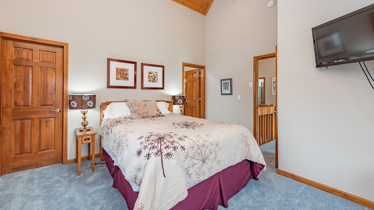 Photo of Bedroom in McHenry