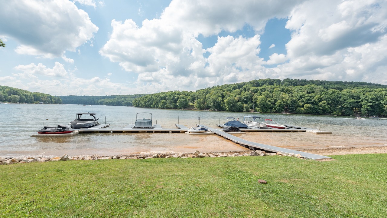 Photo of Others in McHenry