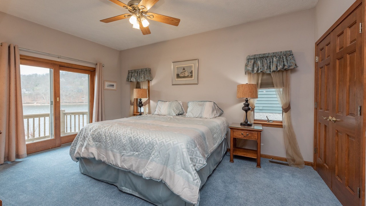 Photo of Bedroom in McHenry