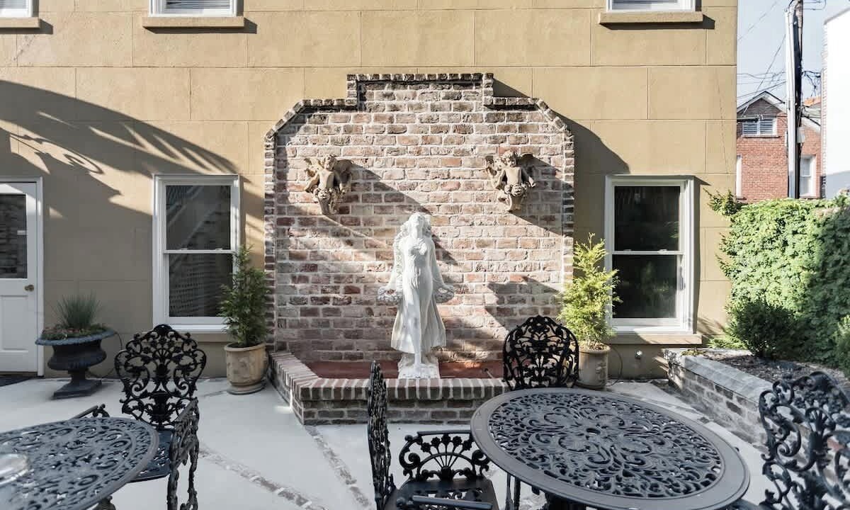 Photo of Outdoor in Historic Downtown Savannah