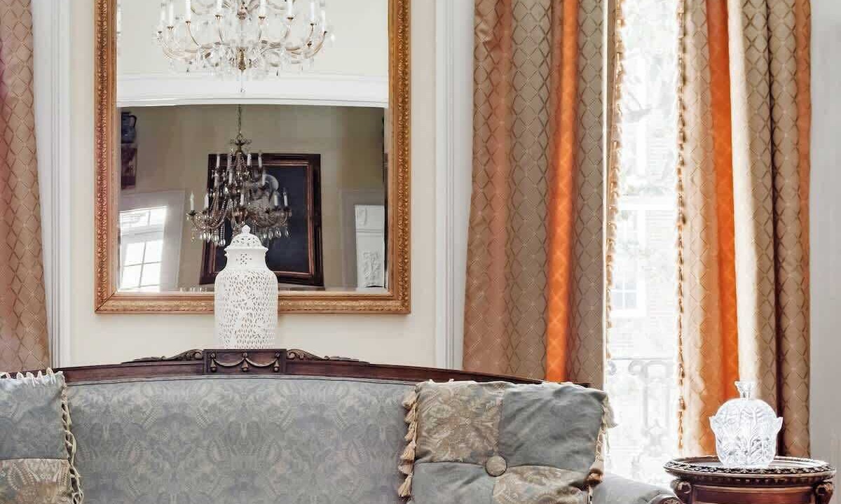 Photo of Livingroom in Historic Downtown Savannah
