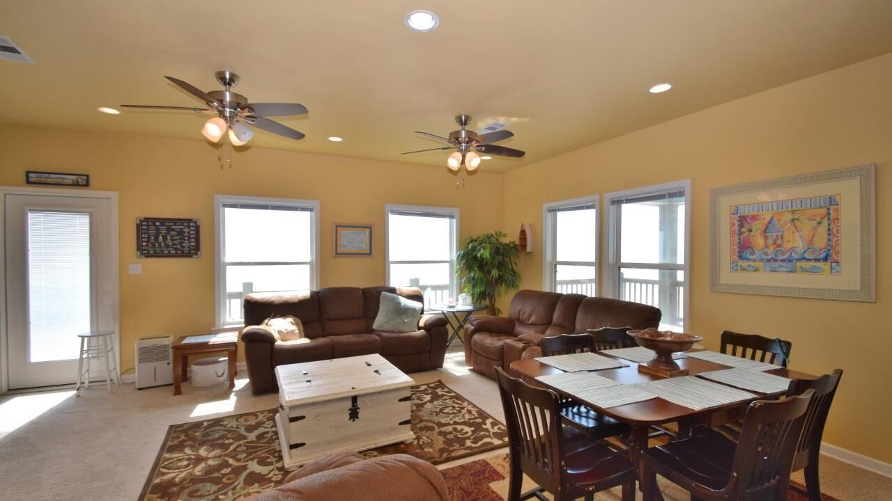 Photo of Livingroom in Gilchrist