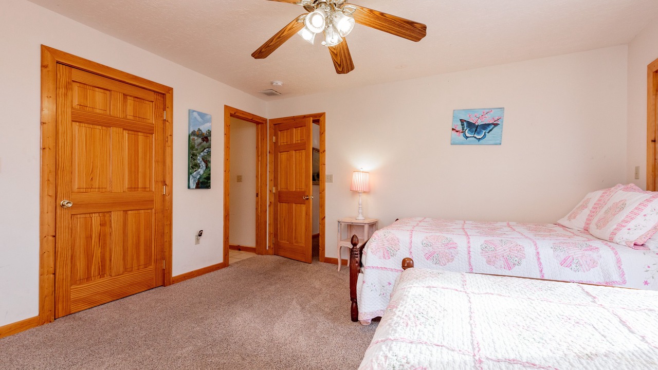 Photo of Bedroom in McHenry