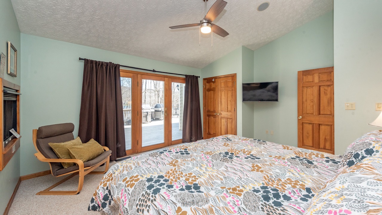 Photo of Bedroom in McHenry