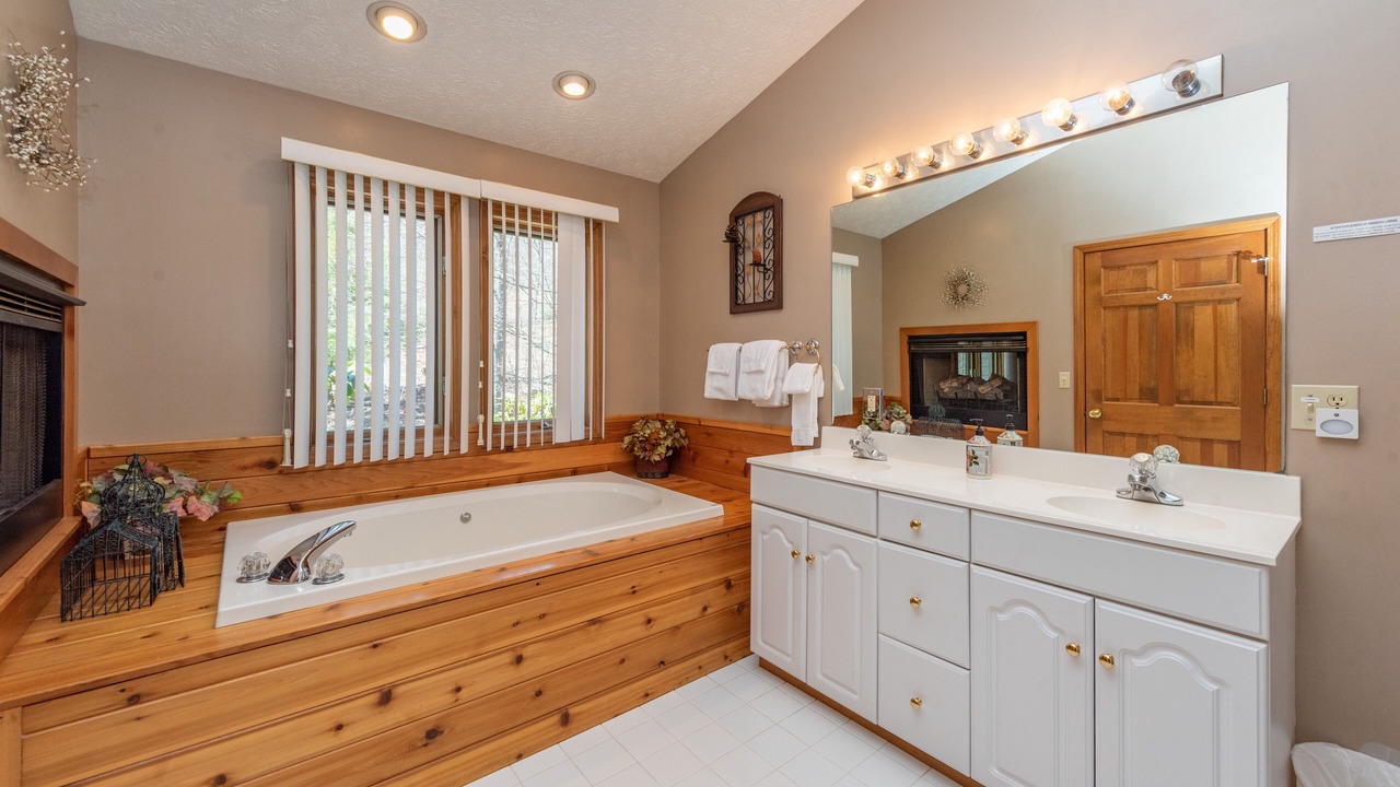 Photo of Bathroom in McHenry