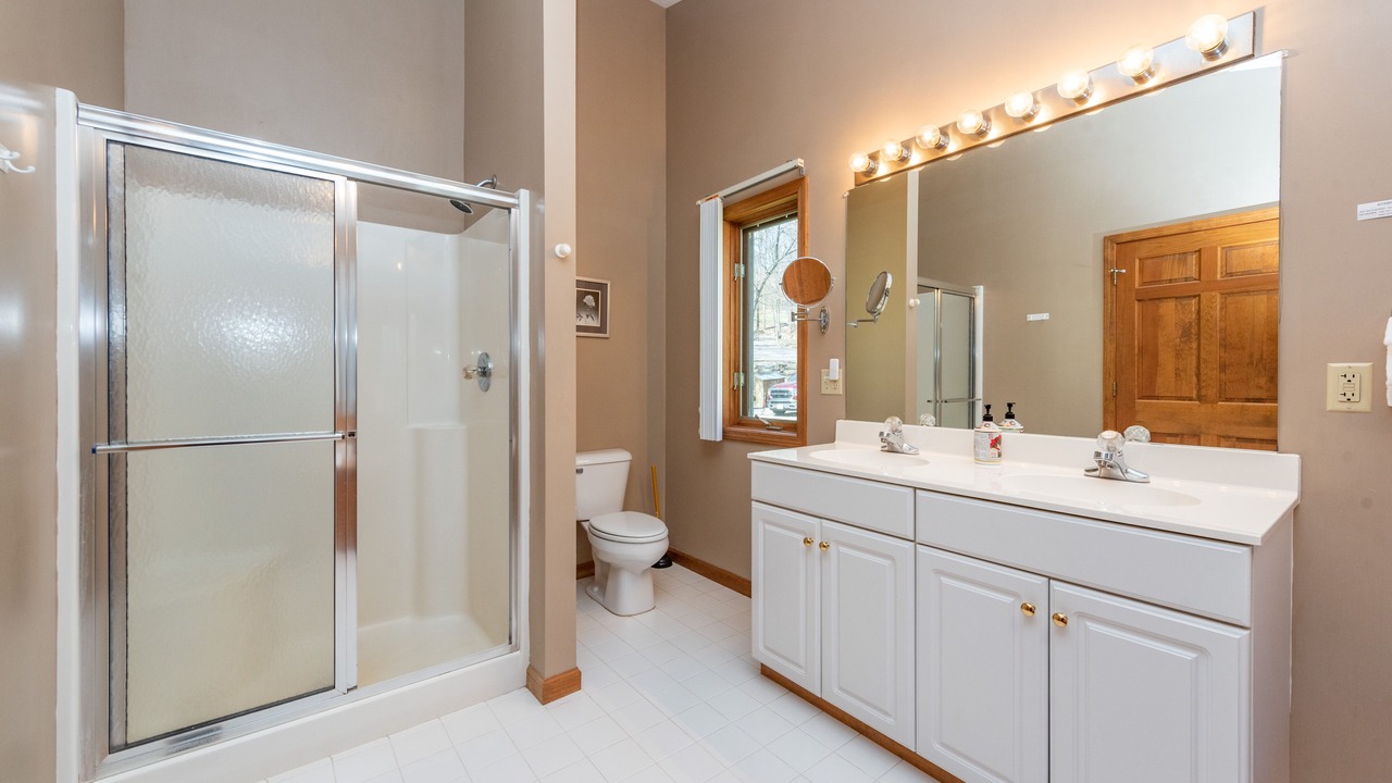 Photo of Bathroom in McHenry
