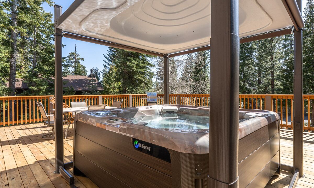 Photo of Patio Balcony in Kings Beach