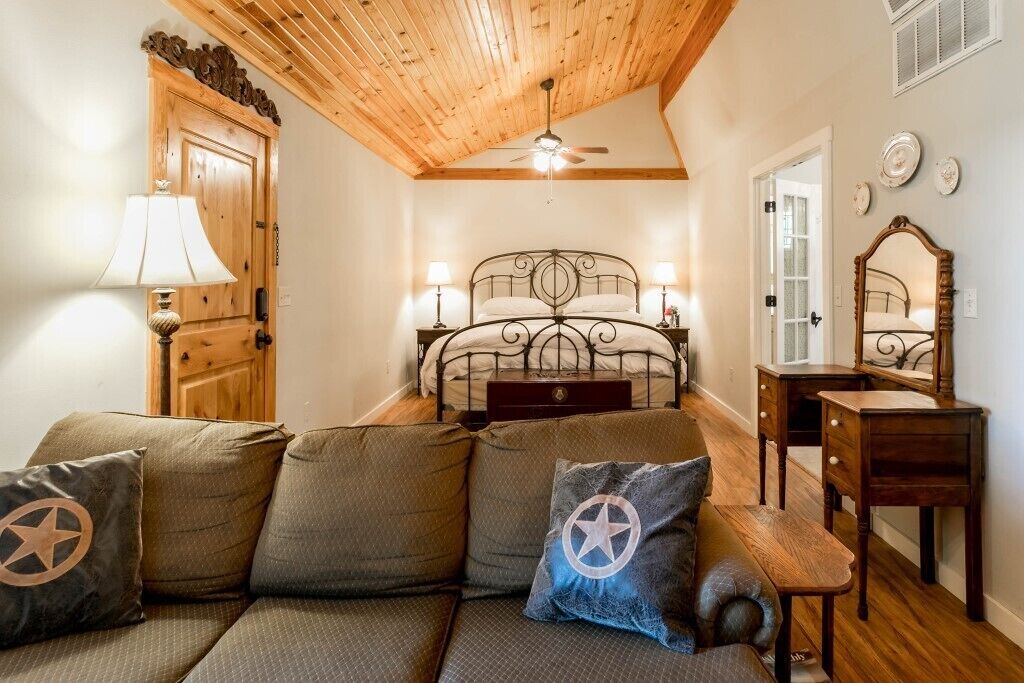 Photo of Bedroom in Fredericksburg