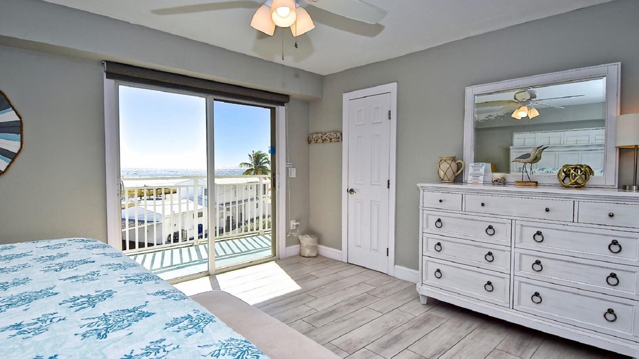 Photo of Bedroom in Siesta Key