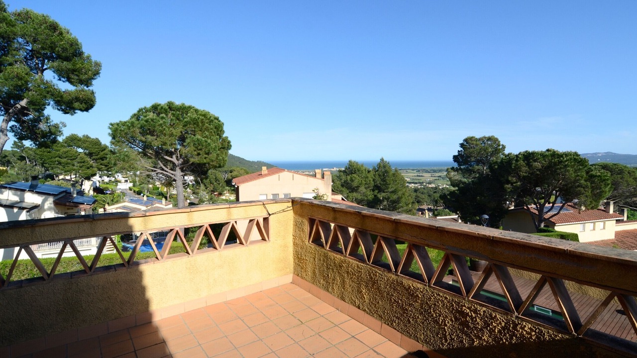 Photo of Others in La Torre Vella