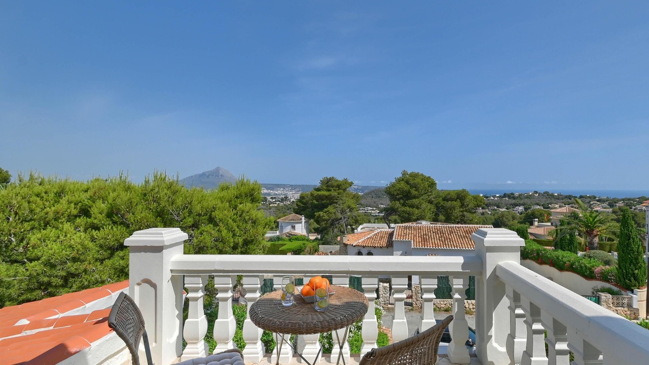 Photo of Patio Balcony in Balcon del Mar