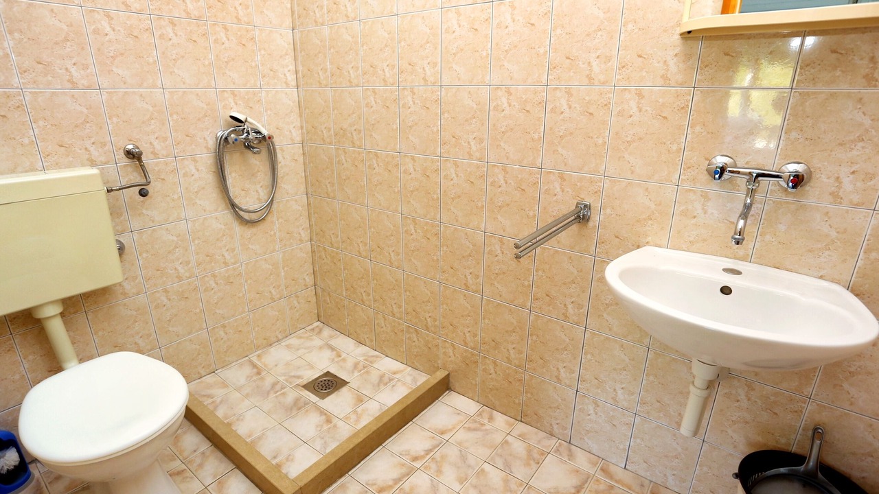 Photo of Bathroom in Rasohatica