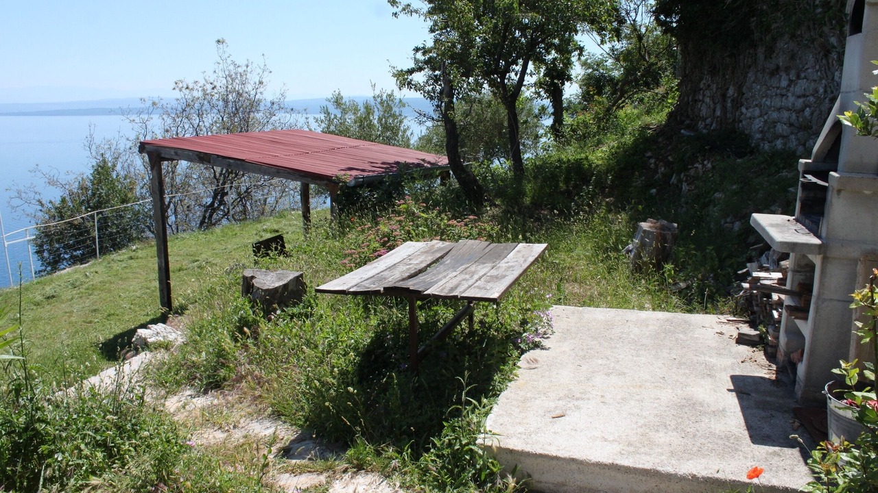 Photo of Outdoor in Beli