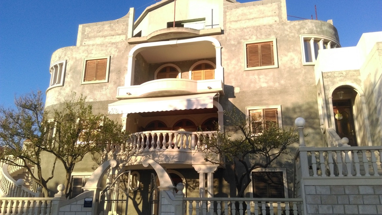 Photo of Outdoor in Sumartin