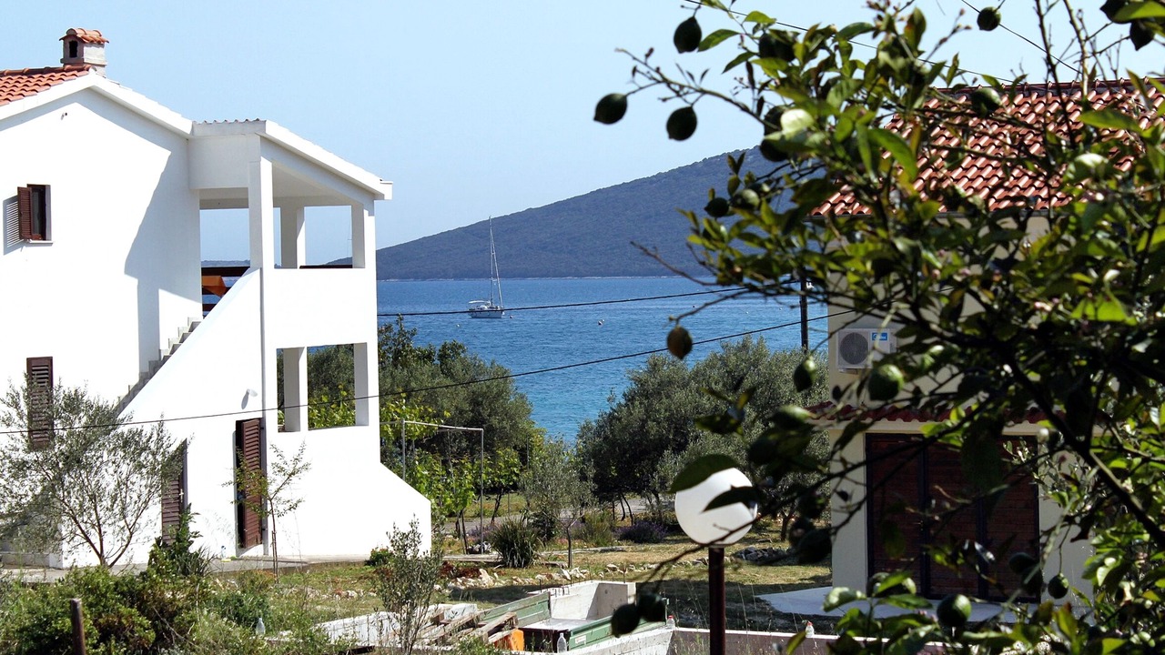 Photo of Others in Molat