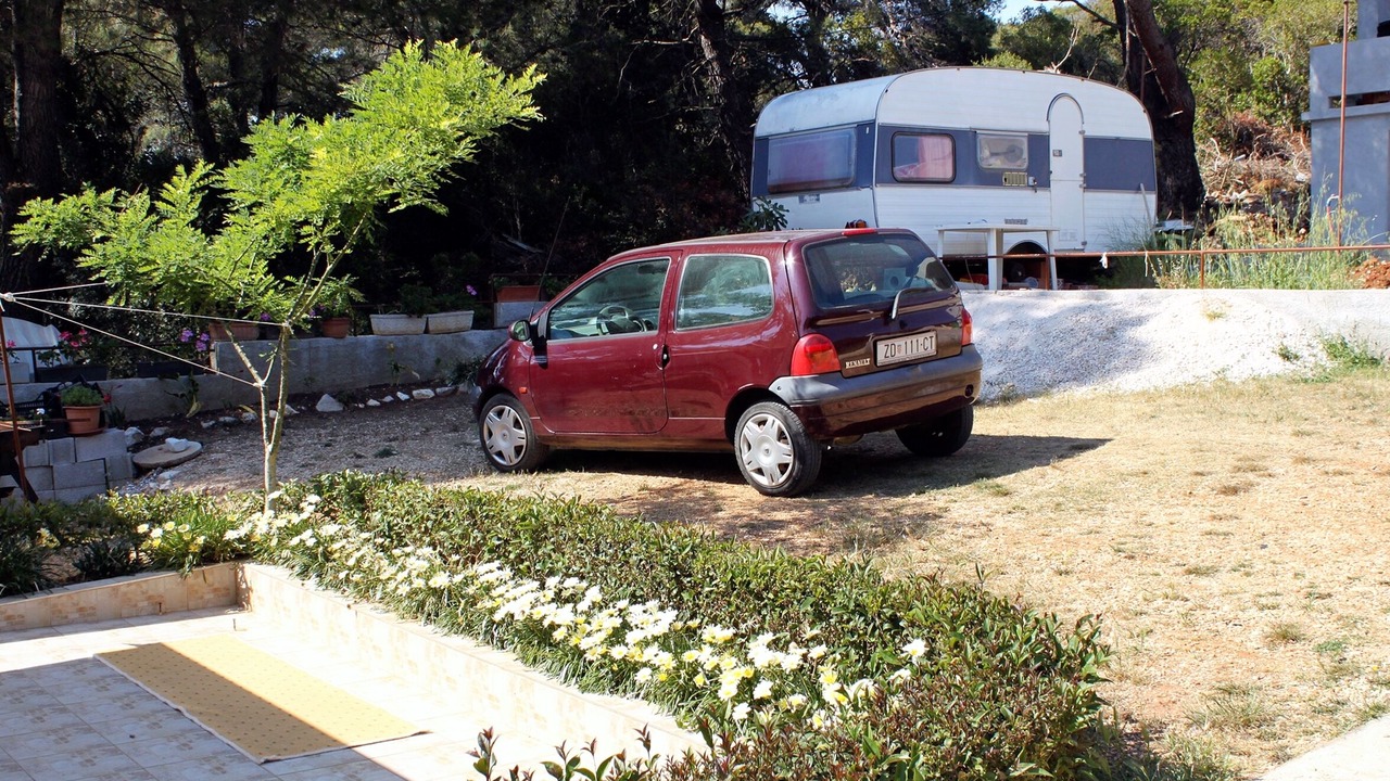 Photo of Others in Molat