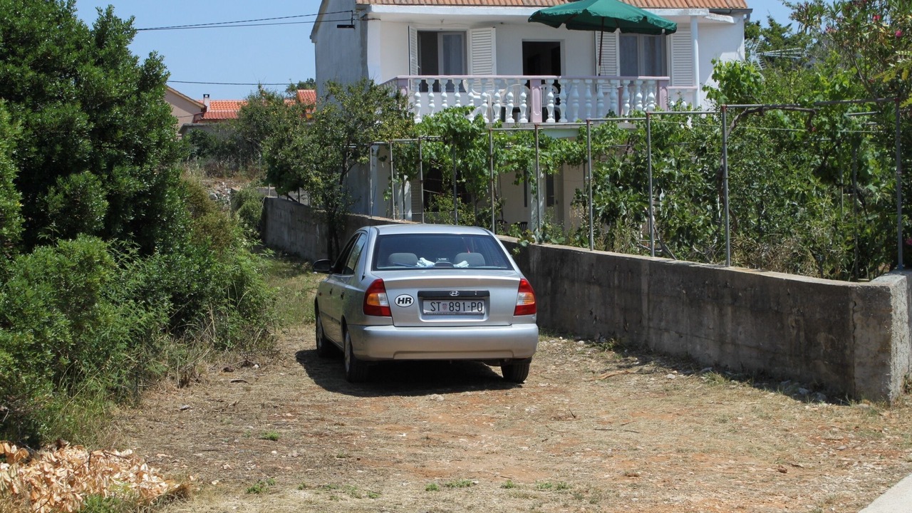 Photo of Others in Verunic
