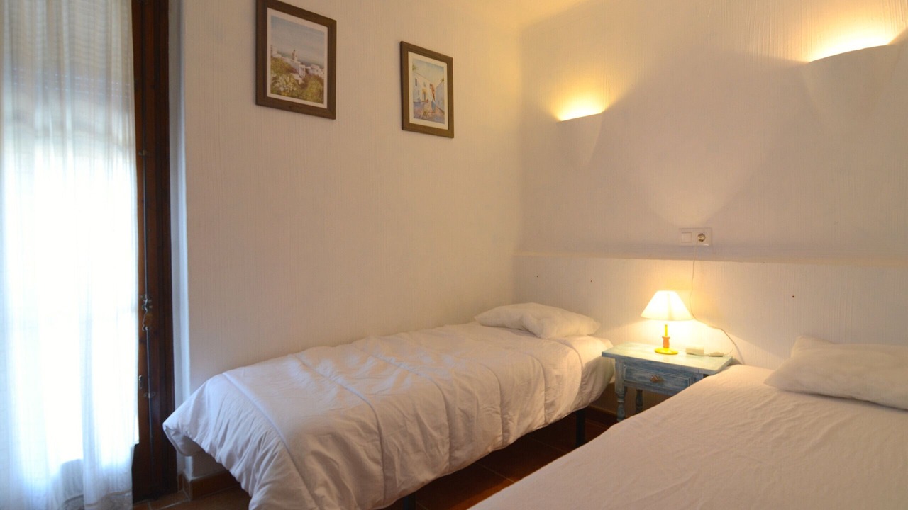 Photo of Bedroom in Pals