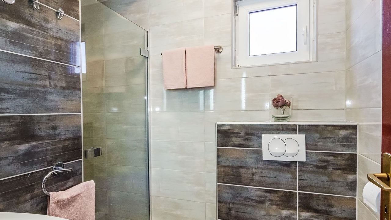 Photo of Bathroom in Nin