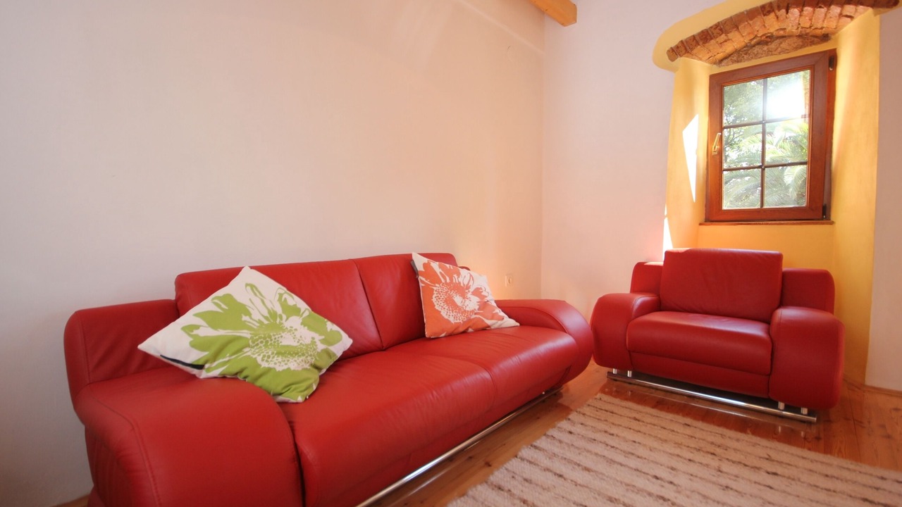 Photo of Livingroom in Cove Murtar