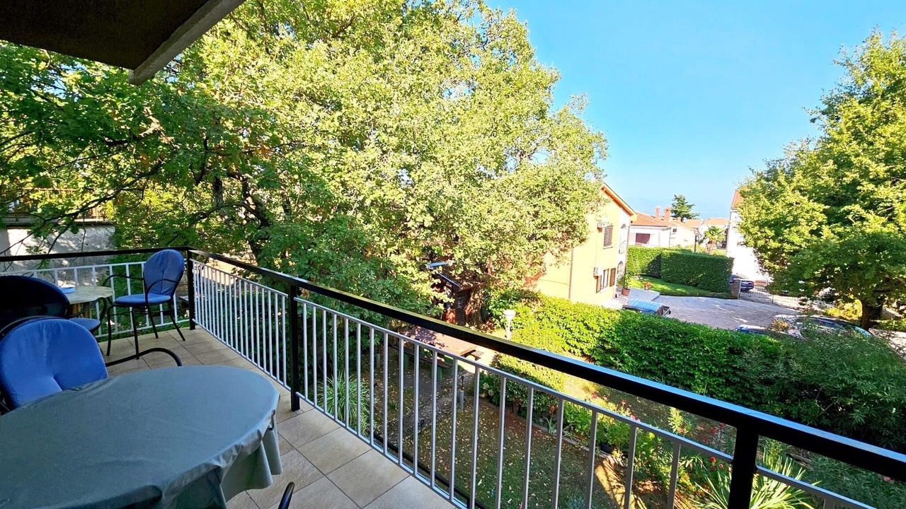 Photo of Patio Balcony in Malinska