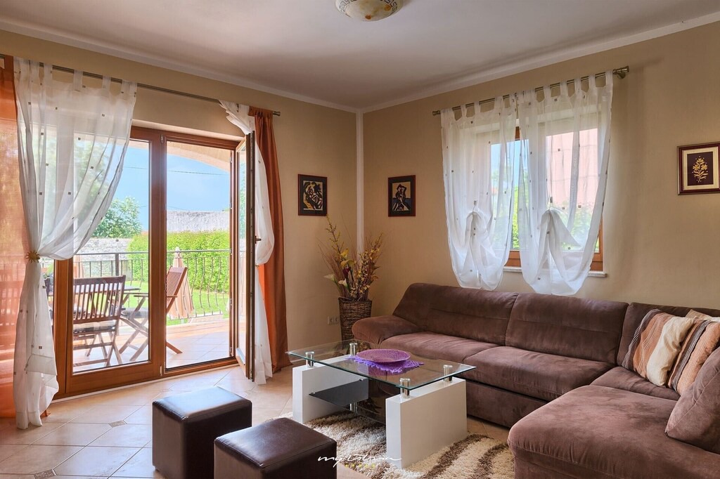 Photo of Livingroom in Buici