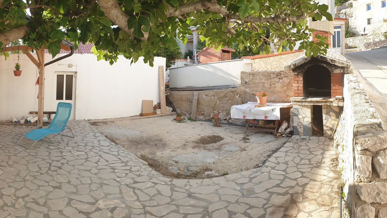 Photo of Patio Balcony in Metajna