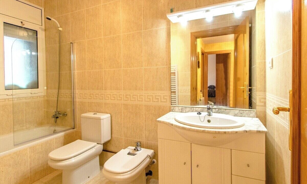 Photo of Bathroom in Cunit