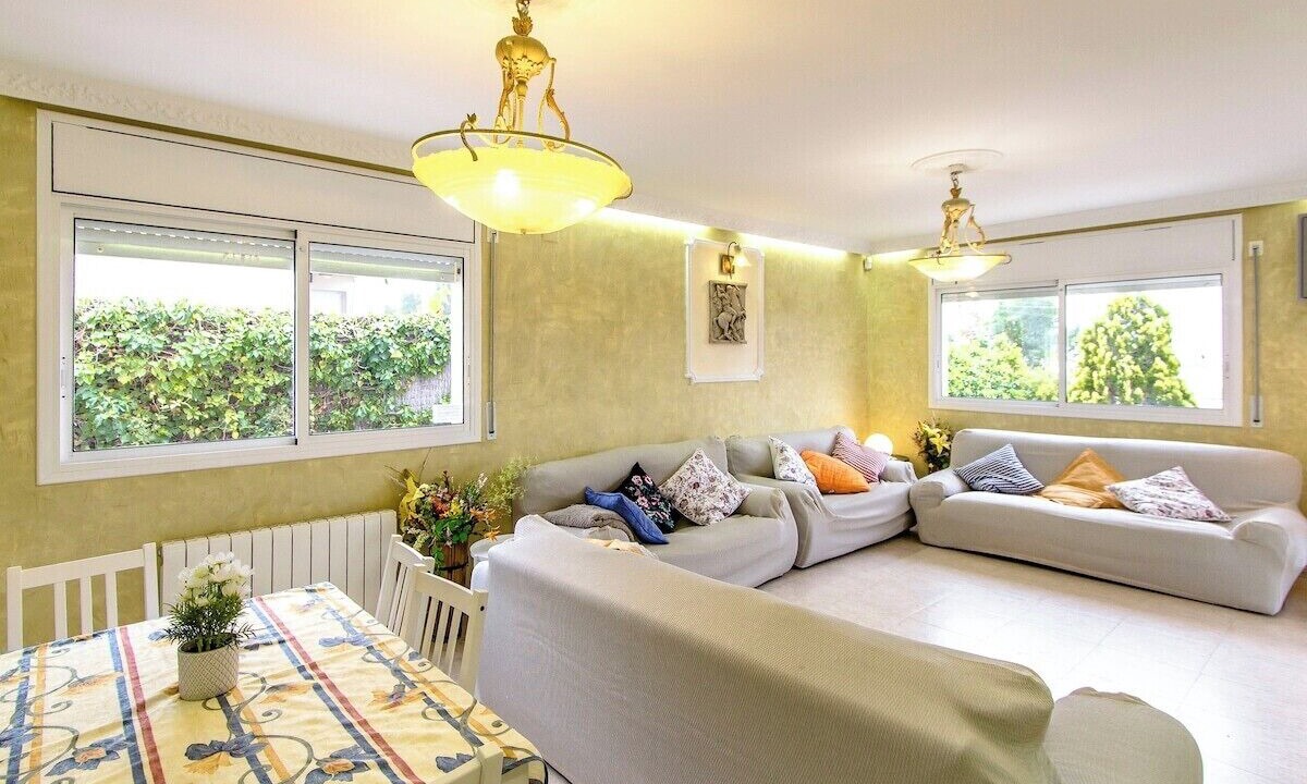 Photo of Livingroom in Cunit