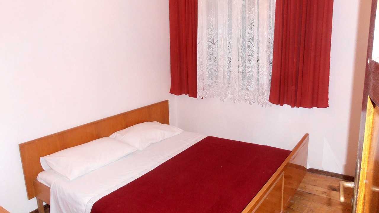 Photo of Others in Vrisnik