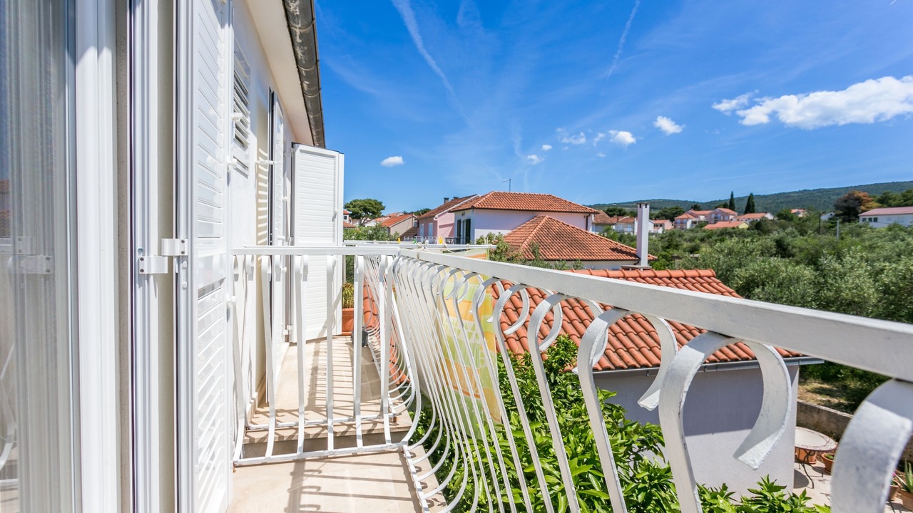 Photo of Patio Balcony in Mirce