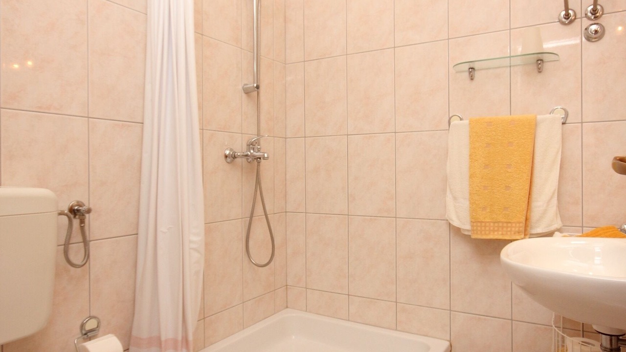 Photo of Bathroom in Muline
