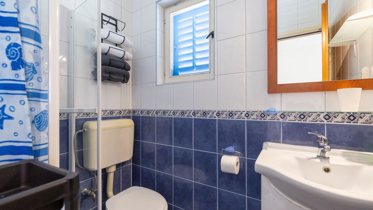 Photo of Bathroom in Sucuraj