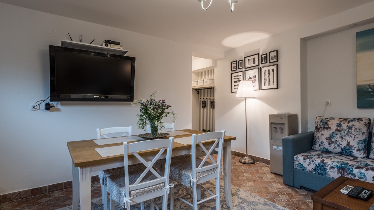 Photo of Livingroom in Sutomiscica