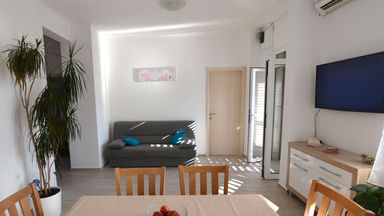 Photo of Livingroom in Sumartin