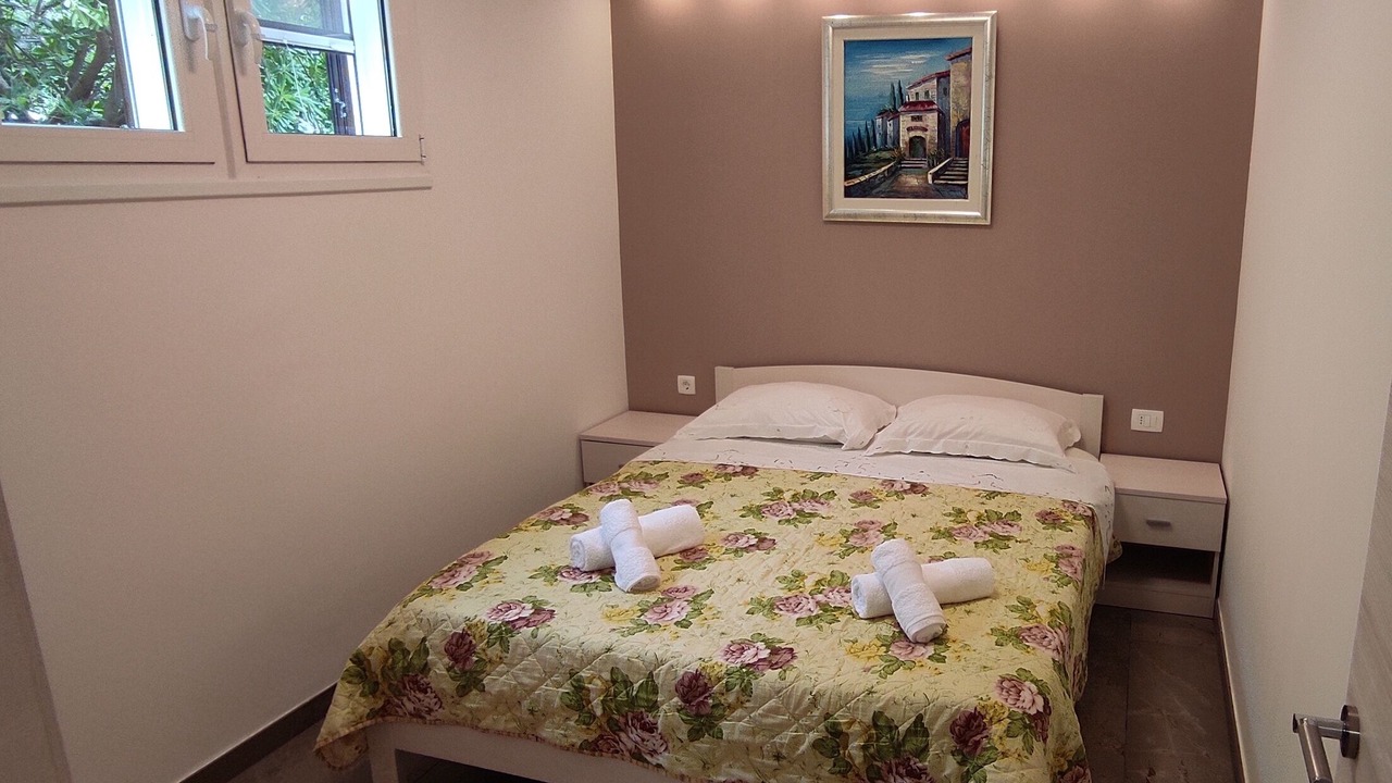 Photo of Bedroom in Punat
