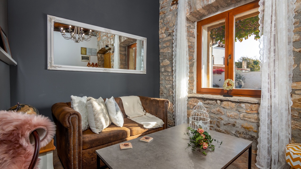 Photo of Livingroom in Loborika