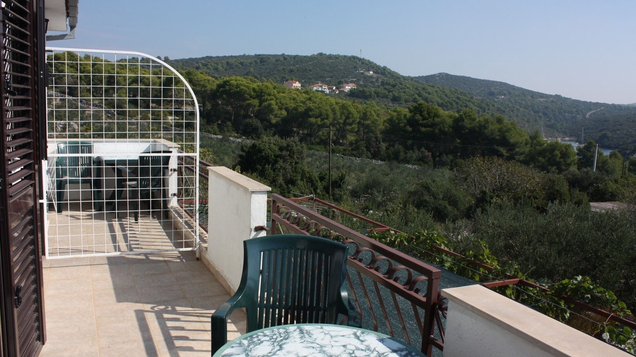 Photo of Patio Balcony in Maslinica