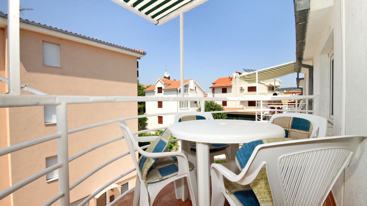 Photo of Patio Balcony in Okrug Gornji