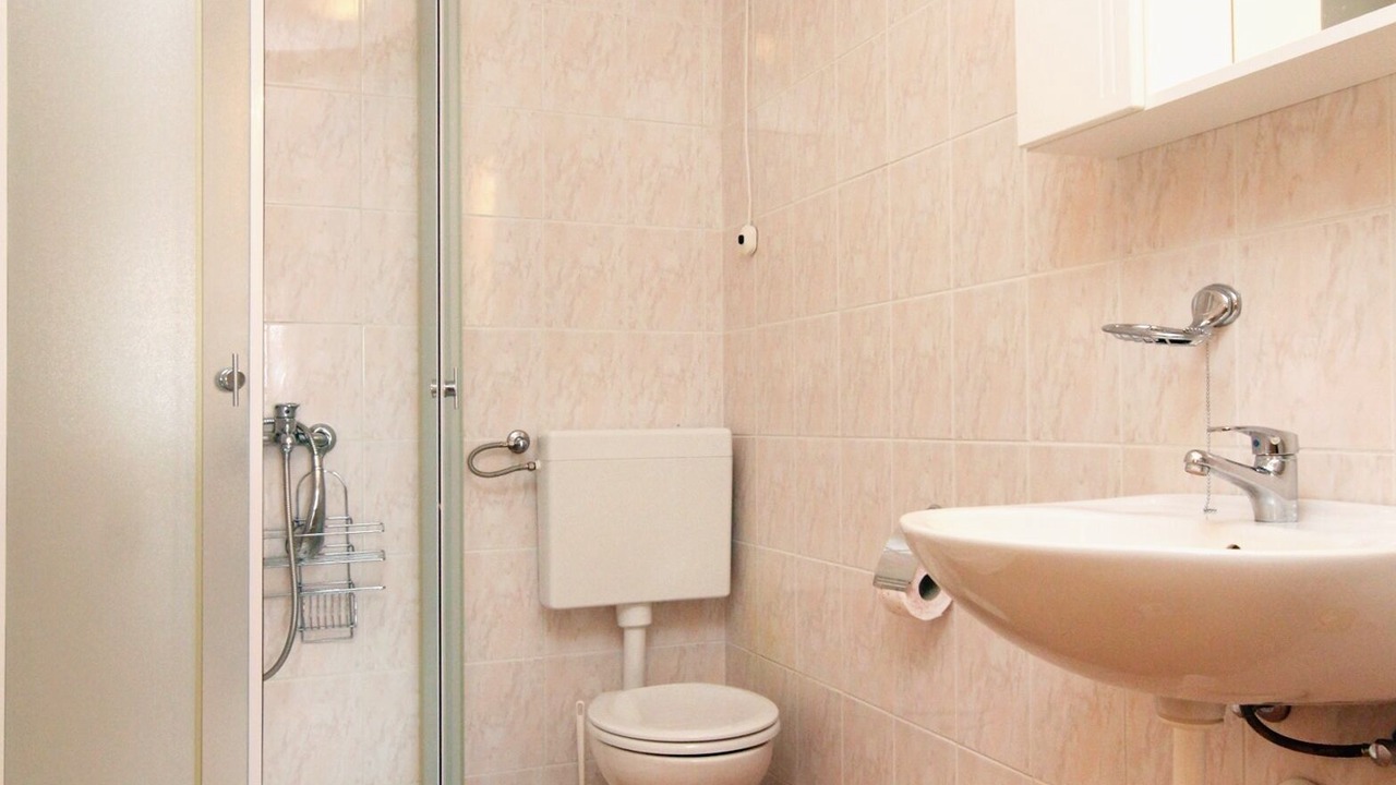 Photo of Bathroom in Okrug Gornji