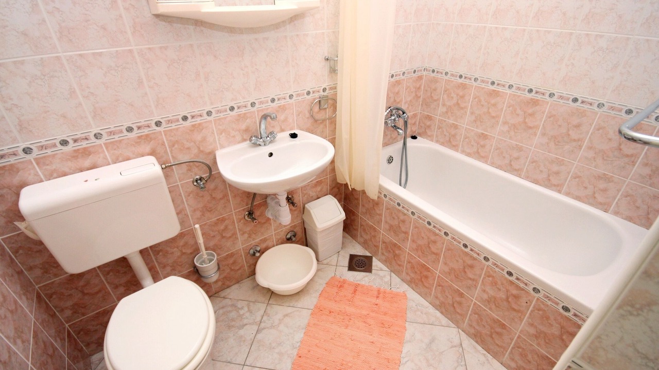 Photo of Bathroom in Zivogosce