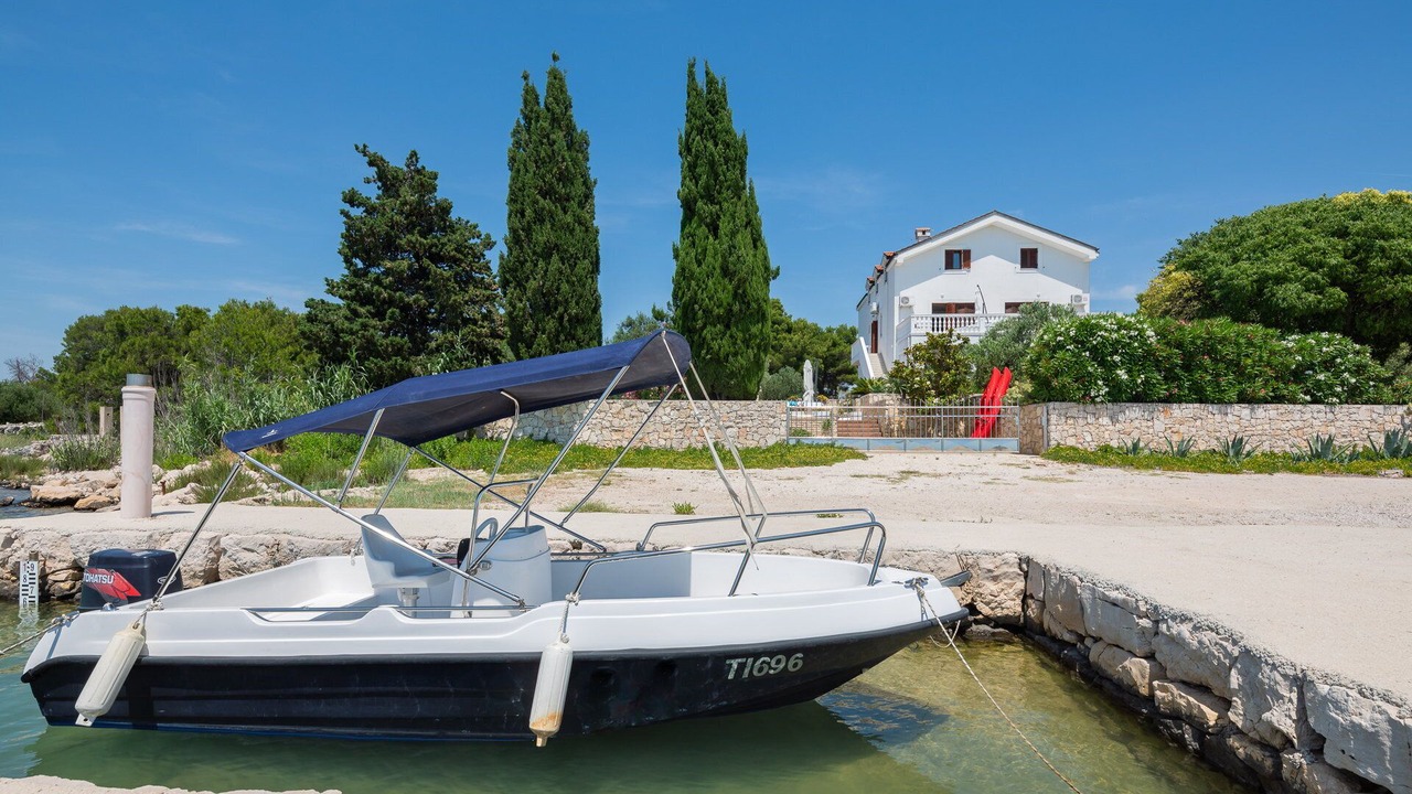 Photo of Outdoor in Betina