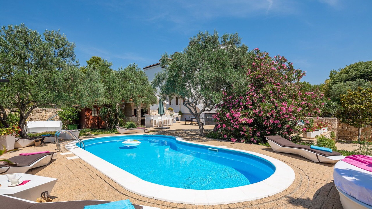 Photo of Outdoor in Betina