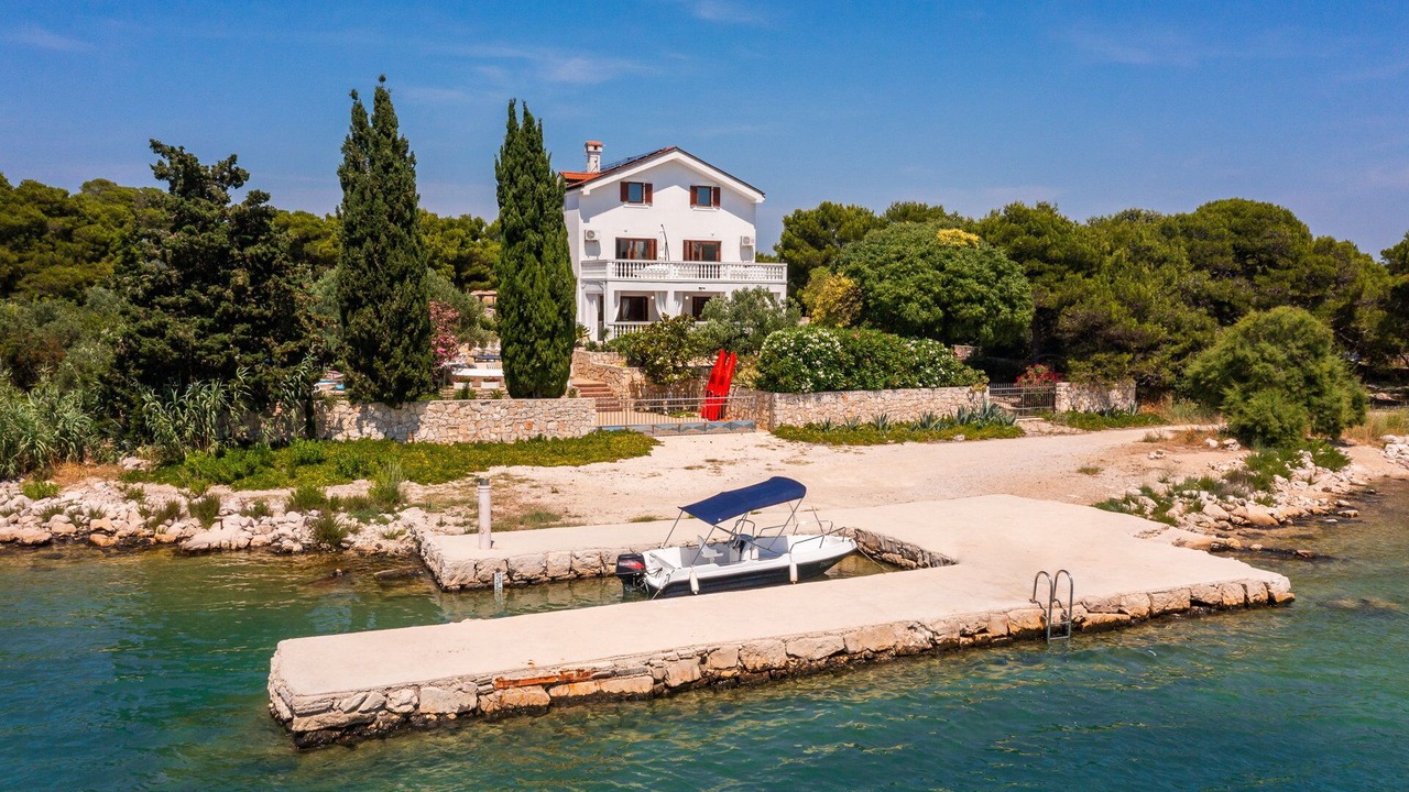 Photo of Outdoor in Betina