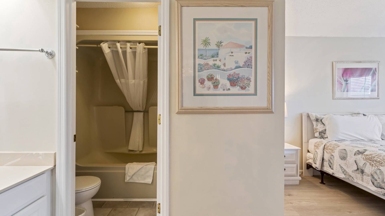 Photo of Bedroom in Surfside Beach