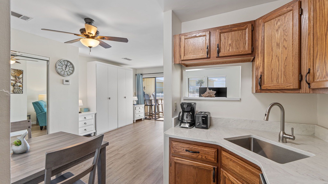 Photo of Others in Holiday Isle