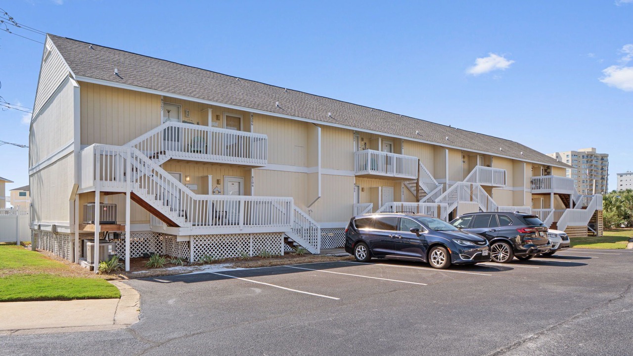 Photo of Others in Holiday Isle